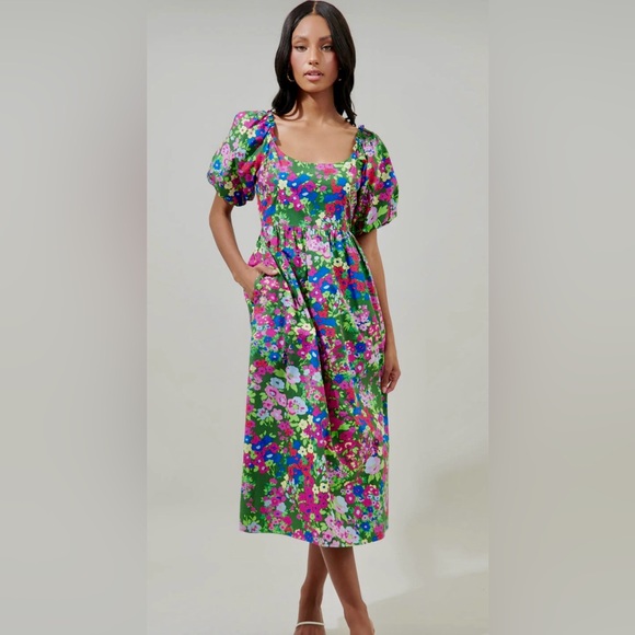 Sugarlips Dresses & Skirts - Sugarlips Green Floral Midi Dress